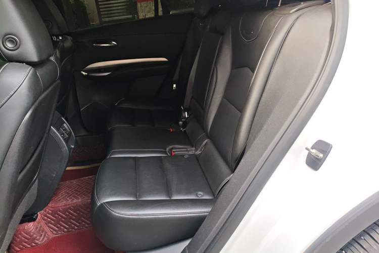 Used Cadillac XT4 2021 28T Two-Wheel Drive Leading Version Left Rear Seat