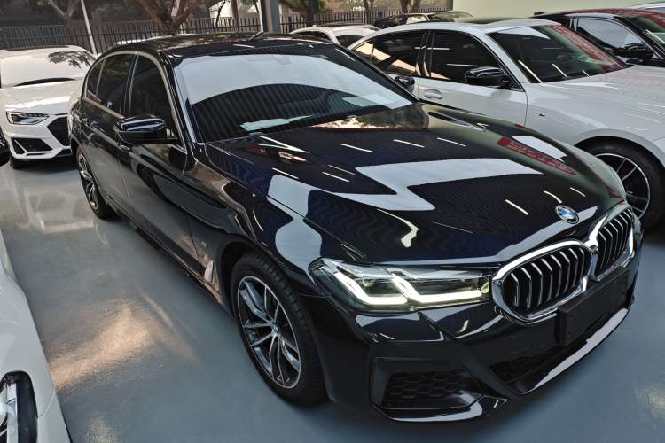 Used BMW 5 Series 2022 Restyled 525Li M Sport Package
