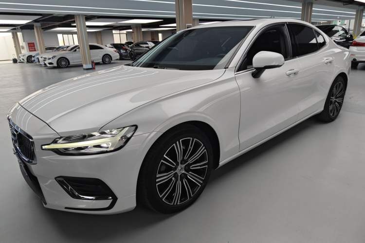 Used Volvo S60 2020 T4 Zhiyuan Luxury Edition