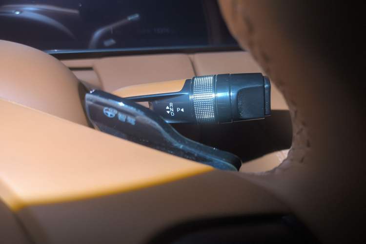 Used Yangwang U8 2023 Luxury Edition
