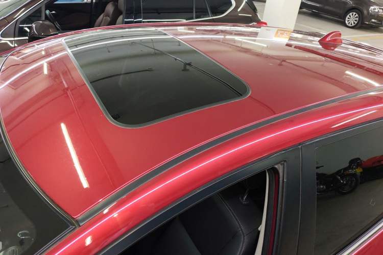 Used Nissan Tiida 2021 1.6L CVT Smart Drive Edition Roof