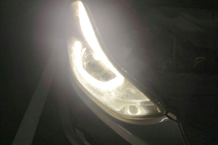 Used Hyundai Elantra (5th Generation / Langdong) 2016 1.6L Automatic Smart Version