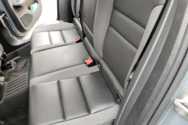 Used Volvo S60 2023 B4 Zhiyuan Sport Edition Left Rear Seat