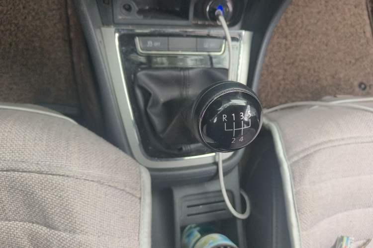 Used Volkswagen Lavida 2013 1.4TSI Manual Comfort Edition