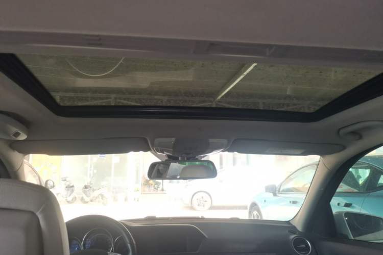 Used Mercedes-Benz C-Class 2013 C 180 Classic Grand Edition
