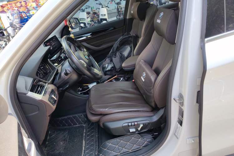 Used BMW X1 2022 sDrive25Li Leading Model
