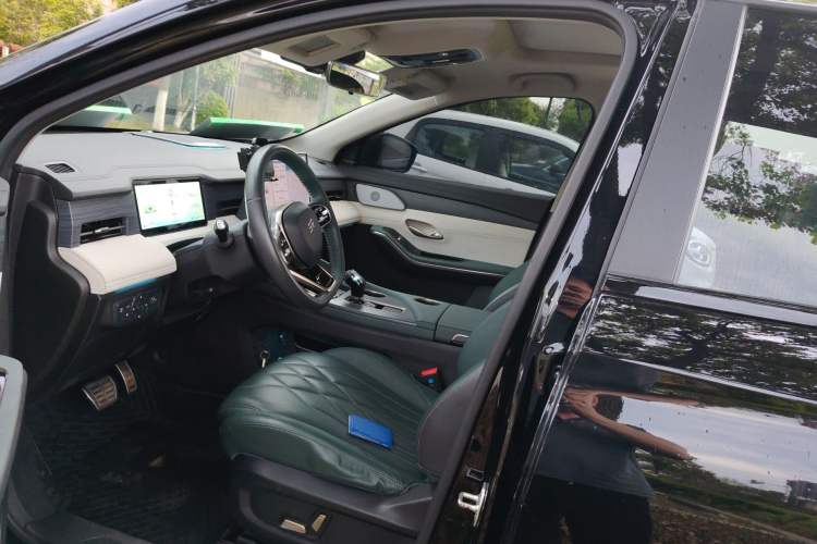 Used JETOUR Shanhai L9 2024 1.5TD 2DHT Pro 7-Seater