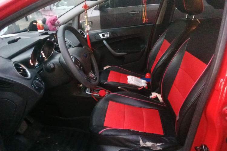 Used Ford Fiesta 2013 Hatchback 1.5L Automatic Fashion Edition Left Front Seat