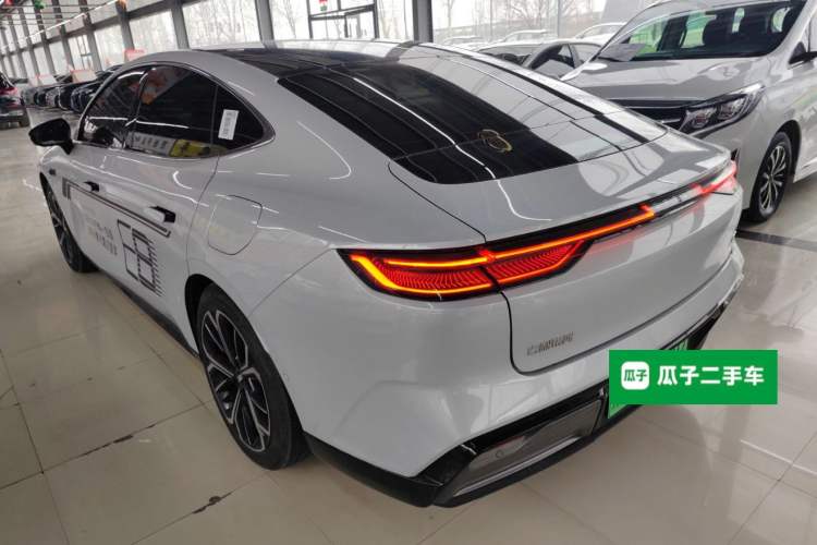 Used Geely Galaxy E8 2025 700 km Long-Range Intelligent Driving Version
