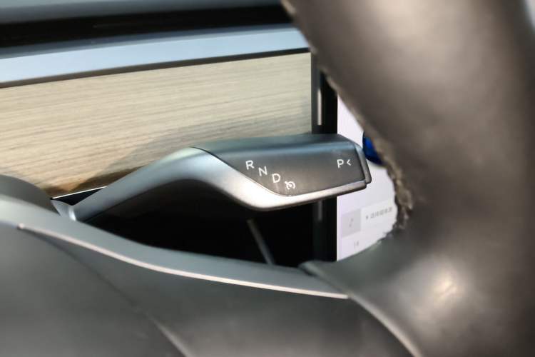 Used Tesla Model 3 (Import) 2019 Long-Range Rear-Wheel-Drive Version