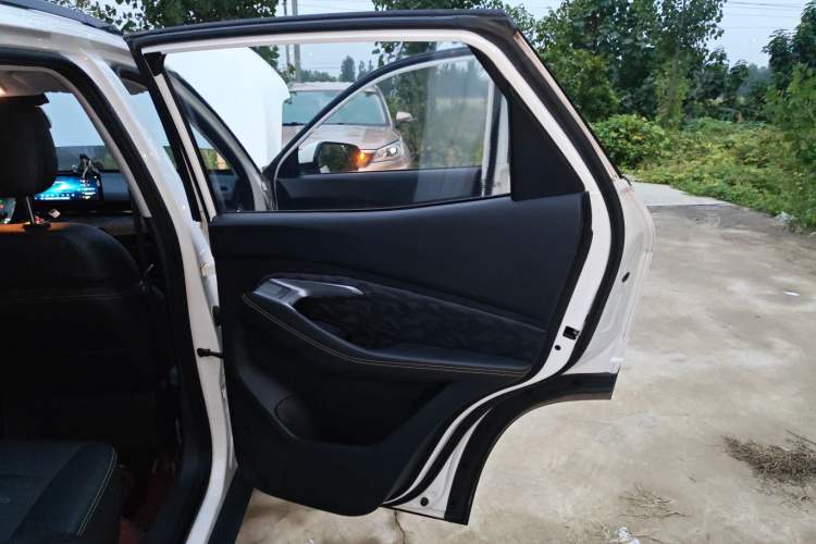 Used Baojun RS-3 2020 1.5L CVT Elite Version with 24-Hour Online Service