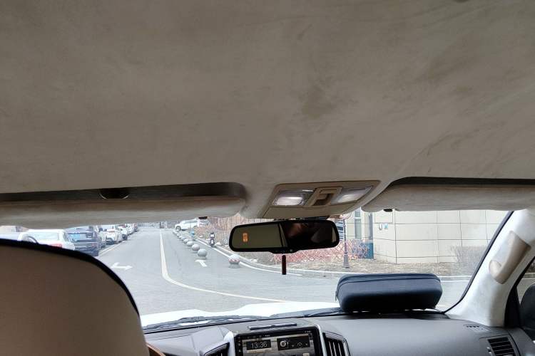 Used Toyota Land Cruiser  Headliner