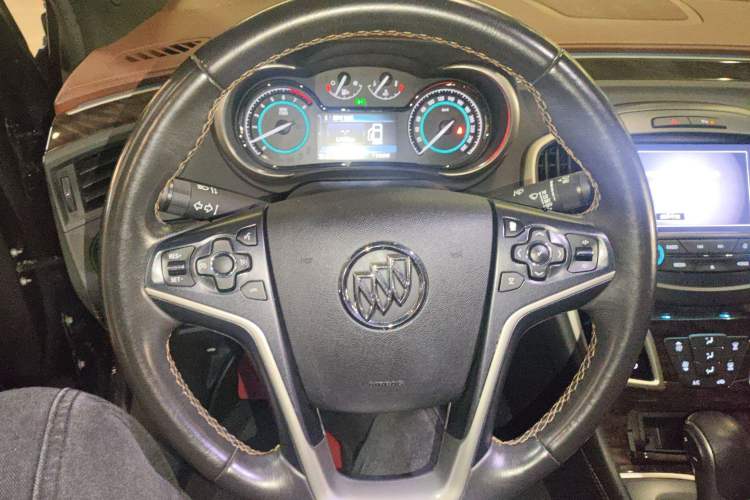 Used Buick LaCrosse 2013 2.4L SIDI Leading Comfort Version
