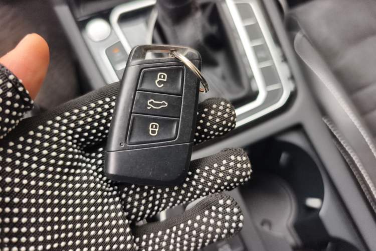 Used Volkswagen Variant 2021 2.0T Comfort Edition Vehicle Key