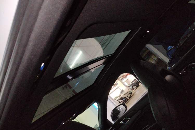 Used Lynk & Co 03 2022 1.5TD DCT JingPlus Headliner