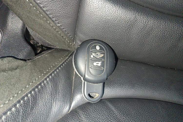 Used MINI 2018 1.5T COOPER Artist