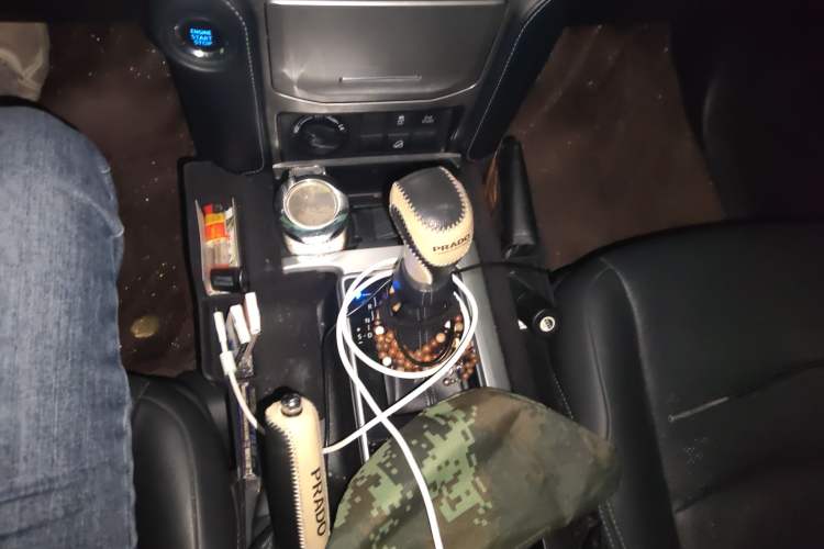 Used Toyota Prado 2018 3.5L Automatic TX-L NAVI with Rear-Mounted Spare Tire Gear Lever