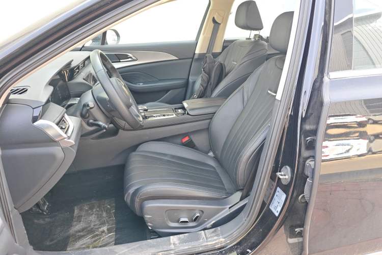 Used Hongqi H5 2024 1.5T DCT Smart Connect Flagship Edition Left Front Seat