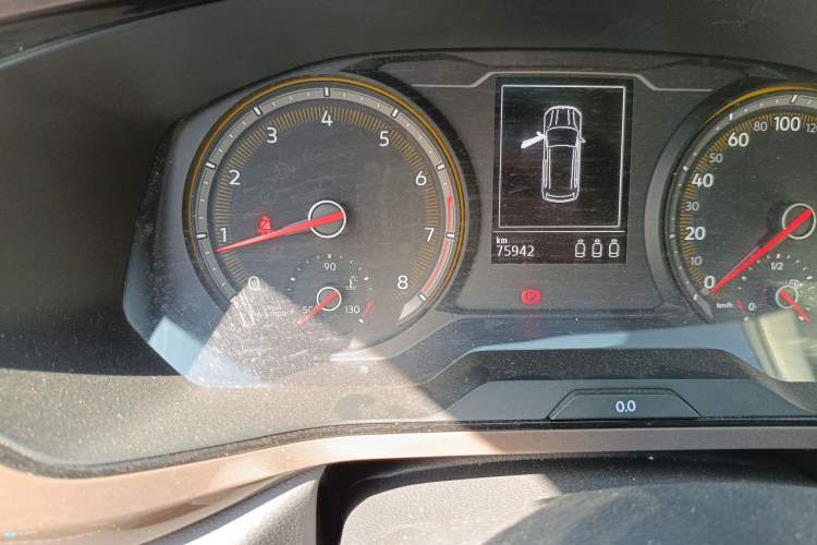 Used Volkswagen Tharu 2020 280TSI Two-Wheel Drive Luxury Edition China VI Standard Odometer Close Up