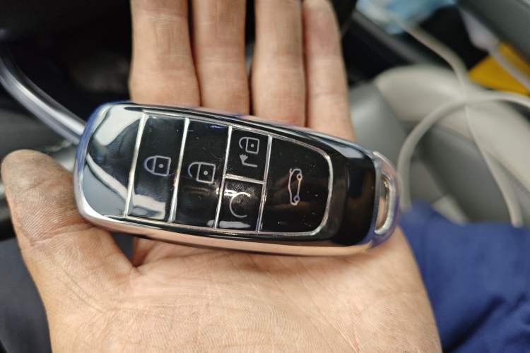 Used AION S Plus 2021 80 Ultra-Long Range Edition Vehicle Key