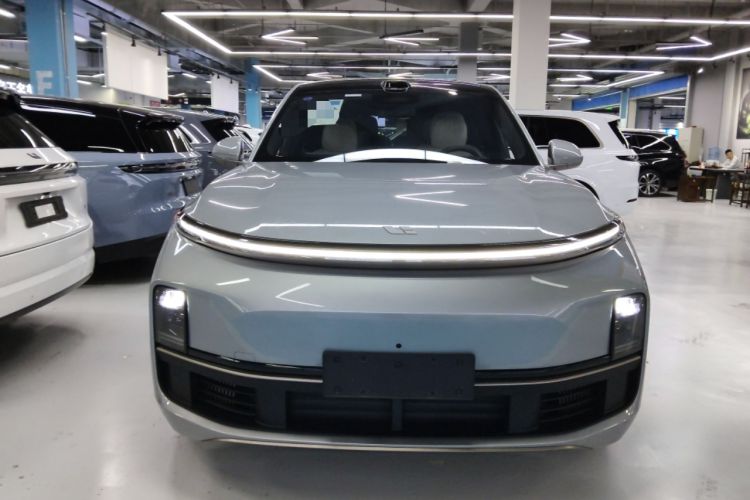 Used Li Auto L9 2025 Ultra Smart Refreshed Edition
