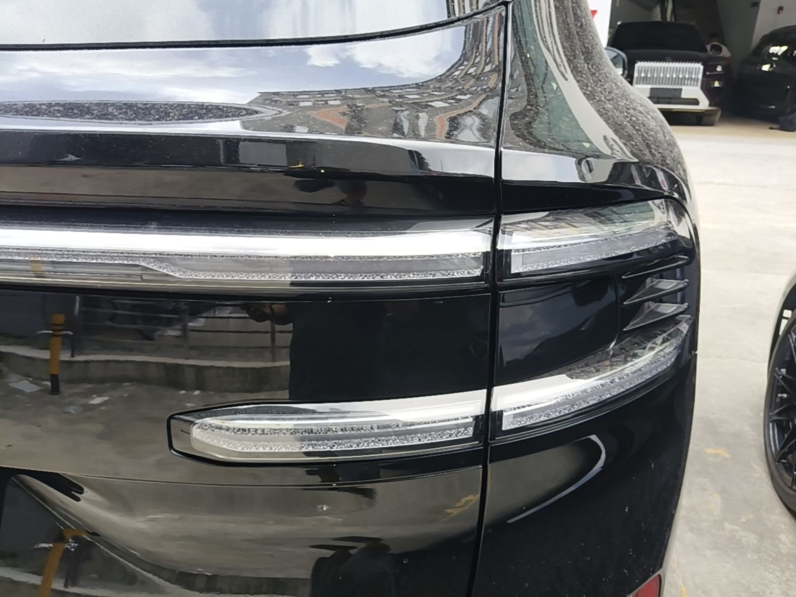 Zeekr 8X 2026 Model Max Edition 55kWh — снимка 9