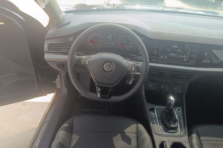 Used Volkswagen Lavida 2019 1.5L Automatic Comfort Edition China VI Standard