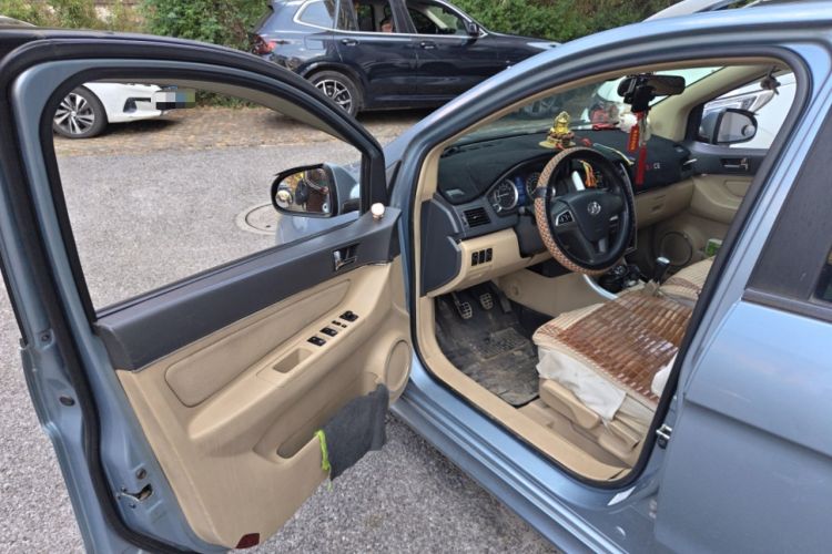 Used BAIC E Series 2012 Hatchback 1.5L Manual Leshang Version