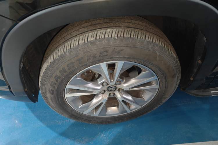 Used Toyota Highlander 2018 2.0T Four-Wheel Drive Elite Edition 7 Seats China V Standard