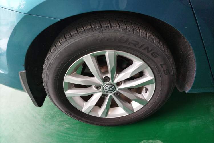 Used Volkswagen Touran 2016 Volkswagen Touran L 280TSI DSG Comfort Edition