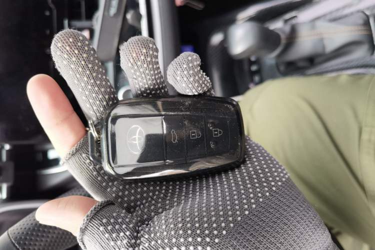 Used Toyota Levin 2023 Smart Electric Hybrid Dual-Engine 1.8L Sport Edition Vehicle Key