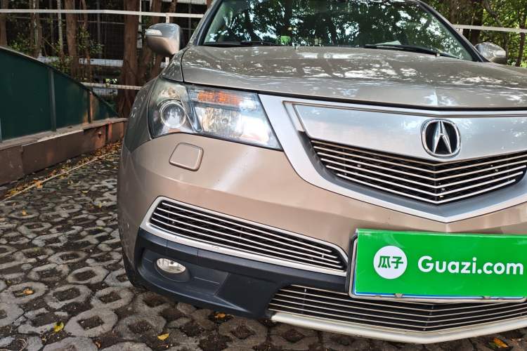 Used Acura MDX 2010 3.7 Standard Edition Right Front Headlight