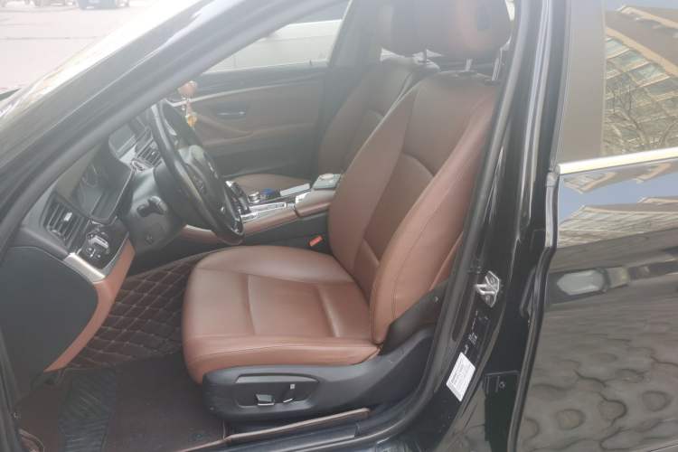 Used BMW 5 Series 2017 525Li Leading Model