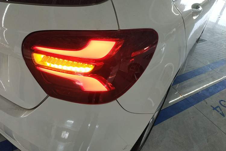 Used Mercedes-Benz A-Class (Import) 2017 Revised A 200 Dynamic Edition
