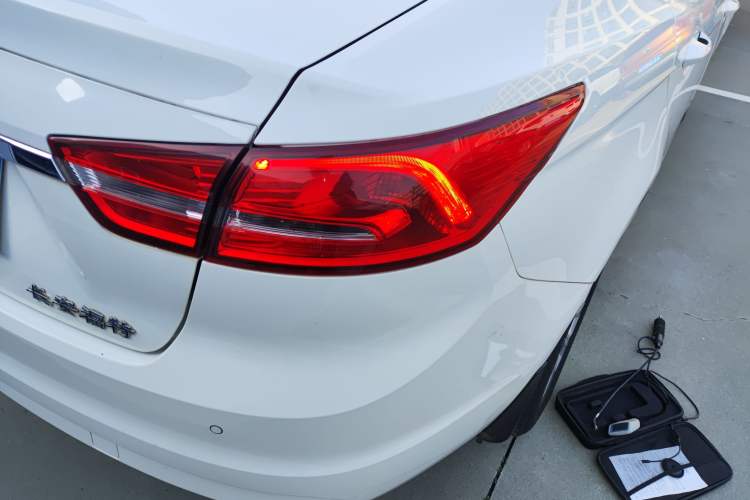 Used Ford Escort 2015 1.5L Automatic Fashion Model