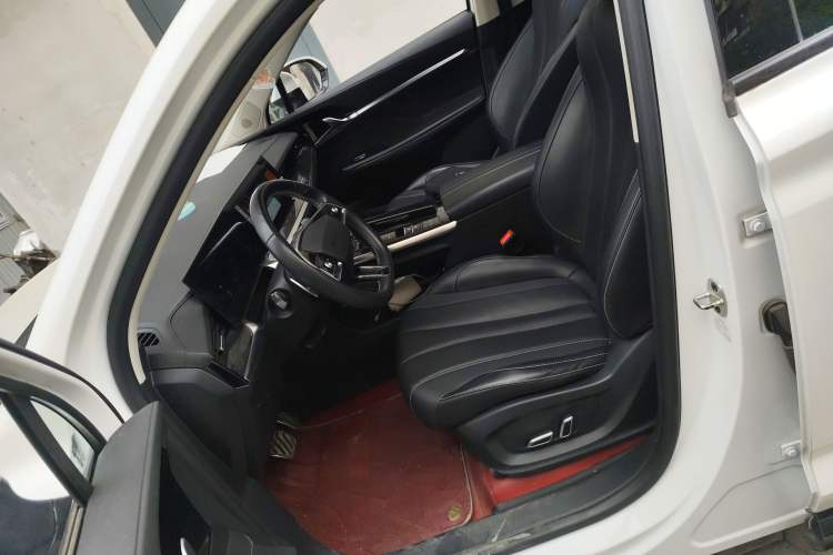 Used Roewe RX5 eMAX 2022 1.5T PHEV Fearless Deluxe Edition Left Front Seat