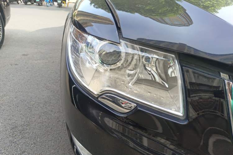 Used Skoda Superb 2012 1.8TSI Automatic Elegant Edition Right Front Headlight
