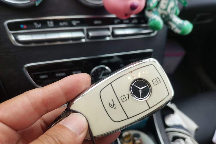 Used Mercedes-Benz C-Class 2019 C 260 Estate Vehicle Key