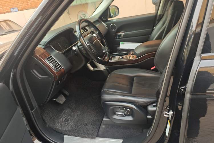 Used Land Rover Range Rover 2014 Revised 3.0 SC V6 Vogue