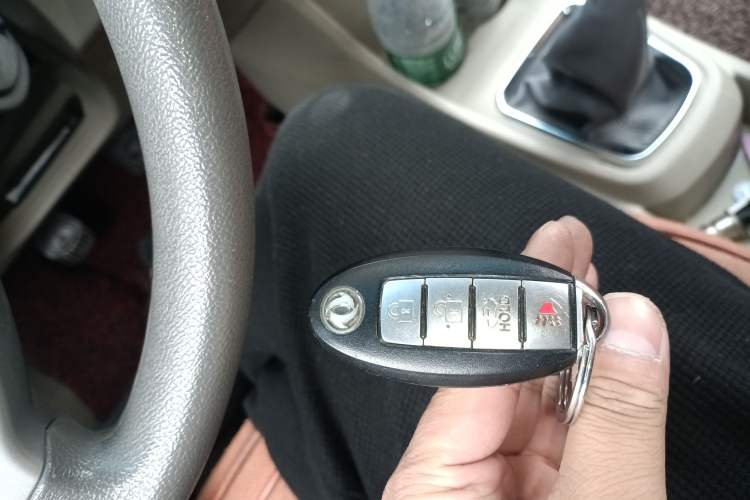 Used Dongfeng Aeolus A60 2014 1.6L Manual Luxury Model