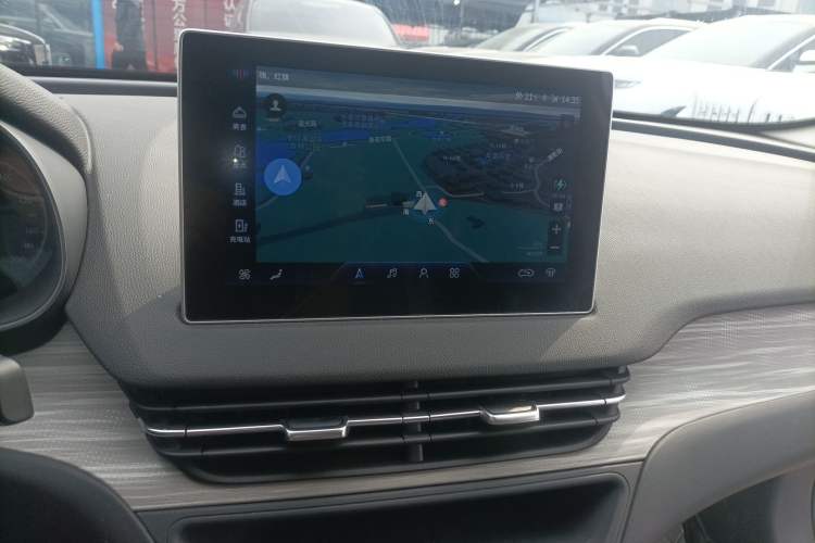 Used Hongqi E-QM5 2024 560km PLUS Audio And AC Panel