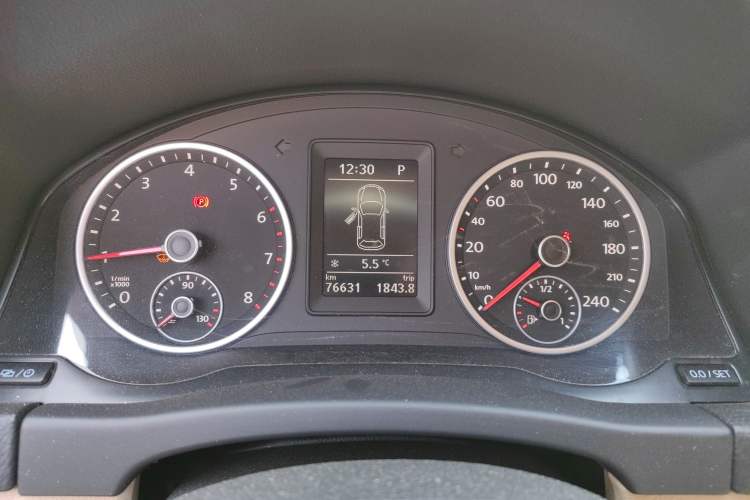 Used Volkswagen Tiguan 2013 1.8 TSI Automatic Two-Wheel Drive Comfort Edition Instrument Cluster