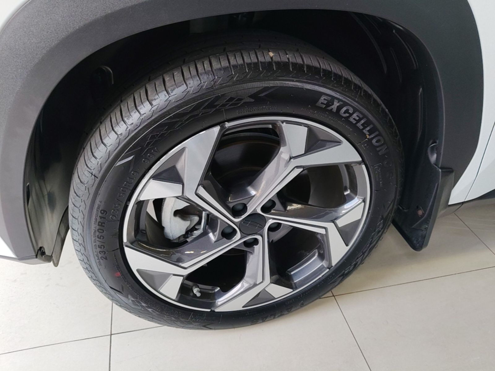 Geely Auto FX11 2024 1.5TD DCT Prestige Edition — снимка 10
