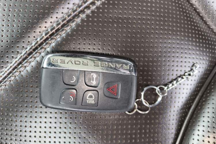 Used Land Rover Range Rover Sport 2015 3.0 SC V6 HSE DYNAMIC
