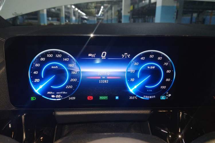 Used Mercedes-Benz EQA 2025 EQA 260