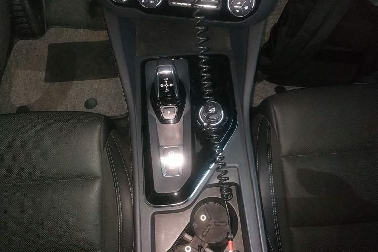 Used Lynk & Co 03 2022 2.0TD DCT JingPro
