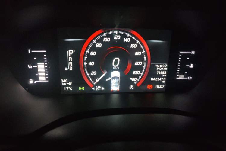 Used Volvo XC60 2019 T5 4x4 Smart Edition China VI Standard