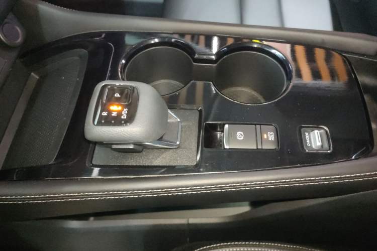 Used Nissan X-Trail 2021 VC-Turbo 300 CVT 2WD Luxury Edition
