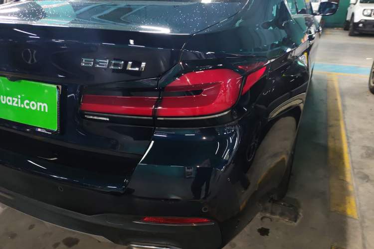 Used BMW 5 Series 2023 530Li Leading Model M Sport Package Right Rear Taillight