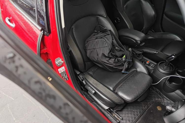 Used MINI 2019 1.5T COOPER Artist Five-Door Edition
